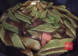 Illustration of Old Beijing Lentil Stewed Noodles 6