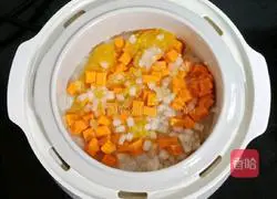 Illustration of how to make kumquat, snow pear and pumpkin porridge (baby food supplement) 10