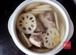 Illustration of braised noodles with fungus, vegetable and pumpkin 1