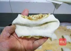 Illustration of how to make sesame rolls 7