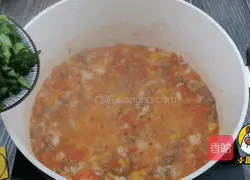 Illustration of tomato and beef risotto 10