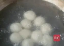 Illustration of homemade black sesame Lantern Festival 22