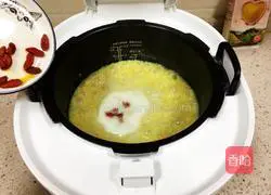 Arowana Love Peach Blossom Millet Oatmeal Wolfberry Porridge Recipe Illustration 9