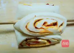 Illustration of how to make Laoganma's flower rolls 14