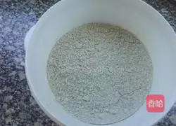 Illustration of how to make black bean noodles and steamed buns 3