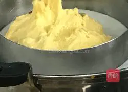 Corn Hair Cake Recipe Illustration 6