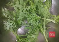 Illustration of how to make green vegetable and lean meat porridge 3