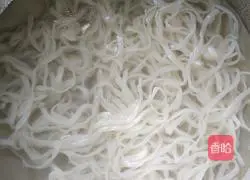 Illustration of how to make rice noodle soup 2