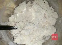 Illustration of how to make salt and pepper flower rolls 2