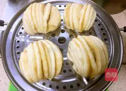 Brown sugar flower roll recipe illustration 18