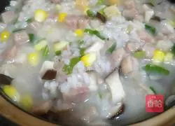 Illustration of how to make scallop and vegetable porridge 4