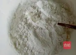 Illustration of making homemade small Yuanxiao (without stuffing) 1