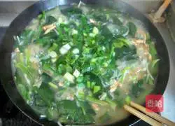 Illustration of how to make chicken rice noodles 12