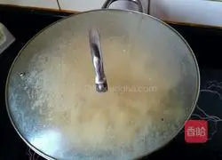 Illustration of how to make braised beans and noodles 7