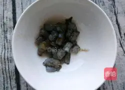 Illustration of how to make shrimp and cheese baked rice 2