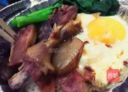 Illustration of how to make preserved claypot rice 5