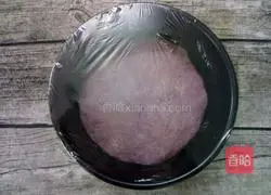 Illustration of how to make purple sweet potato cake 6