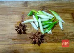 Illustration of how to make braised beans and noodles 3