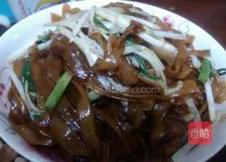 Illustration of dry-fried Shahe Noodles 5