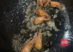 Illustration of how to make shrimp porridge 5