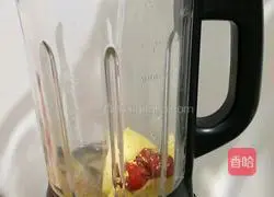 Illustration of how to make apple, red dates and millet paste 3