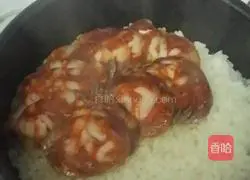Illustration of how to make claypot rice 7