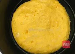 Illustration of how to make pumpkin hair cake 9