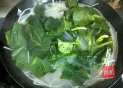 Illustration of how to make chicken rice noodles 10