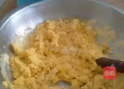 Illustration of how to make hair cake 1