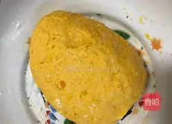 Illustration of how to make pumpkin hair cake 8