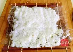 Illustration of how to make my big rice balls 8