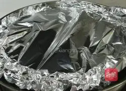 Pumpkin and red dates to make cakes Practice illustration 11