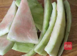 Illustration of how to make pot stickers 1