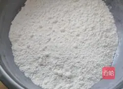 Illustration of how to make three fresh pot stickers 5