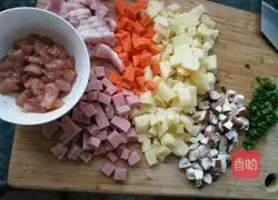 Illustration of how to make claypot rice 1