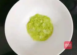 Illustration of how to make vegetable noodle (baby food) 4