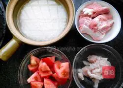 Illustration of how to make claypot rice 1
