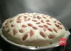 Illustration of how to make raisin cake 8