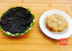 Illustration of making rice ball fort 12