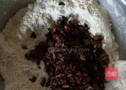 Illustration of how to make cornmeal cake 2