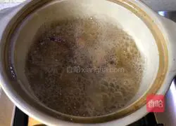 Illustration of how to make shrimp porridge 7