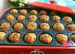 Illustration of how to make fried sesame rice balls 14