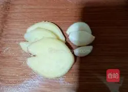 Illustration of how to make shrimp and tofu soup 7