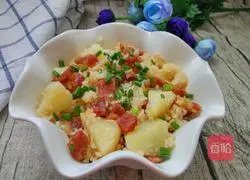 Illustration of how to make potato and sausage braised rice 7