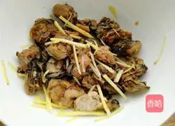 Illustration of how to make oyster and scallop casserole porridge 8