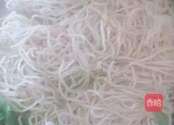 Illustration of how to make braised beans and noodles 9