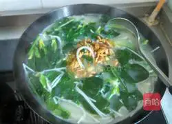 Illustration of how to make chicken rice noodles 11