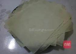 Illustration of how to wrap spring rolls 3