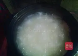 Illustration of how to make claypot rice 5