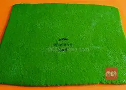 Illustration of how to make multi-layered mashed spinach rolls 6